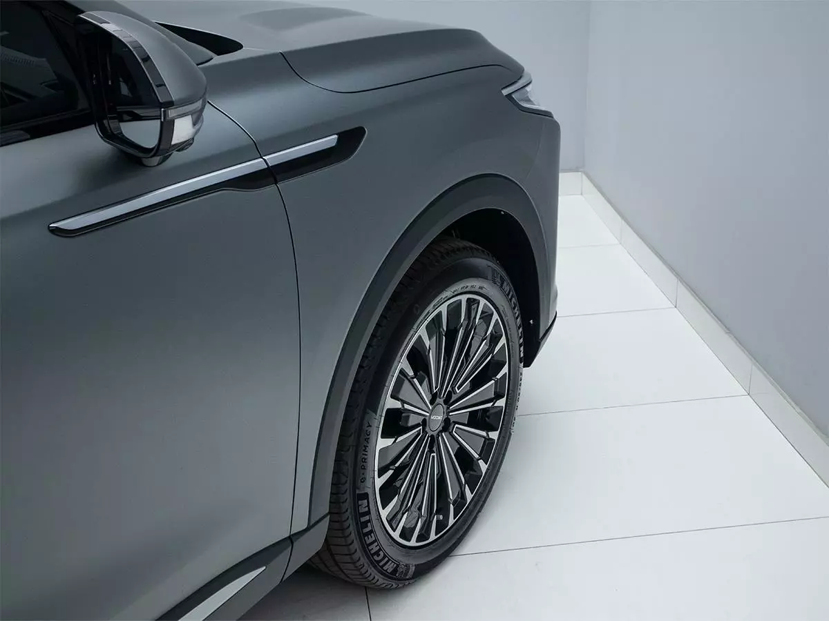 Vehicle Image for 7/17for OMODA C9 2.0TGDI 400T Explore AWD